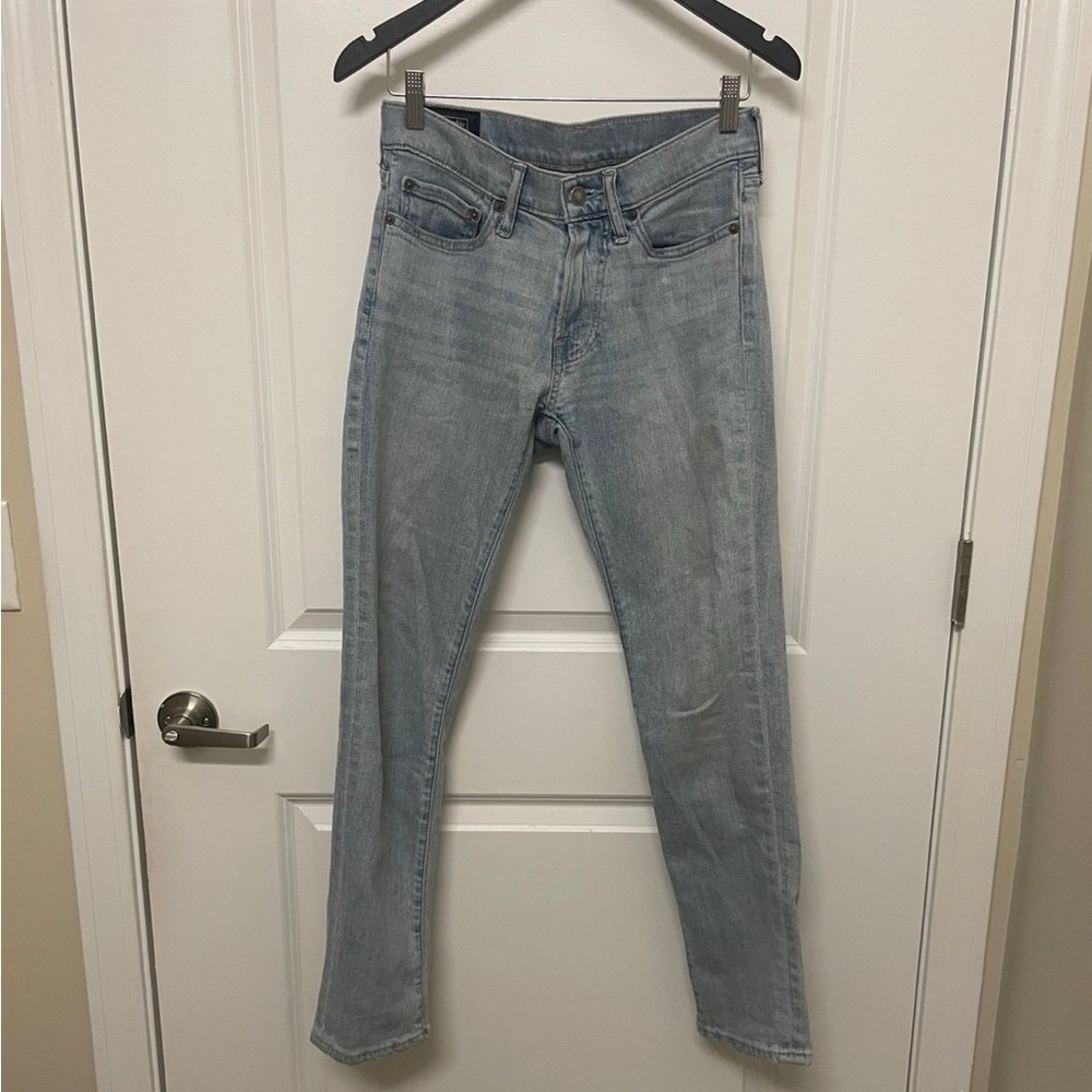 Abercrombie & Fitch men’s jeans​​​​​